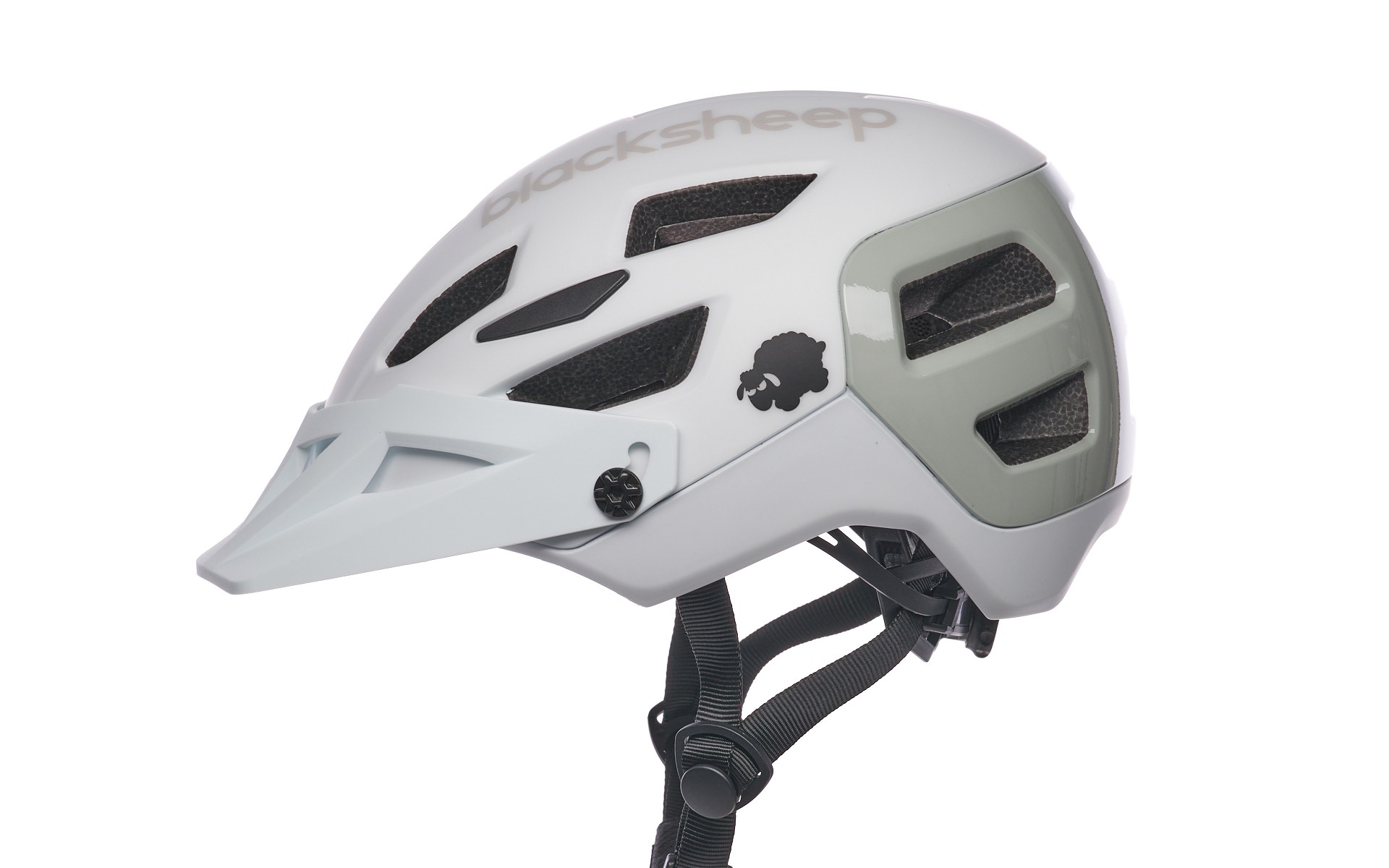 230458_helmets_10_6751